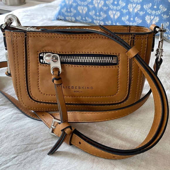 Liebeskind Berlin Mini Crossbody with zippers. NWOT - Picture 1 of 6